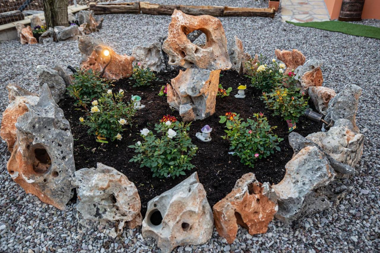 Rock Garden Villa Marandokhórion Esterno foto